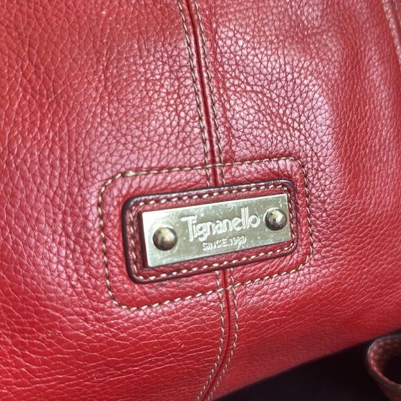 Tignanello Pebbled Leather Red Crossbody Shoulder Bag – Multiple Compartments - Picture 8 of 12